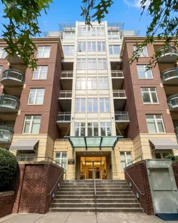 $900,000 | 4025 Connecticut Avenue Northwest, Unit 301, Washington, DC 20008