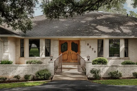 $824,900 | 9279 Garden Ridge Drive, San Antonio, TX 78266