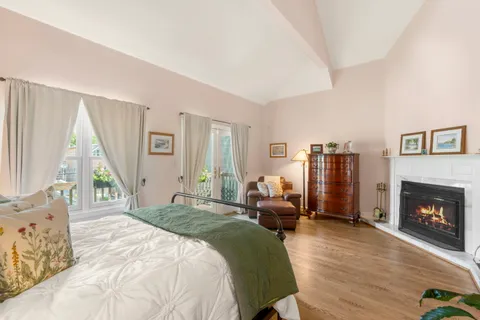 $1,500,000 | 1238 West Wellington Avenue, Chicago, IL 60657