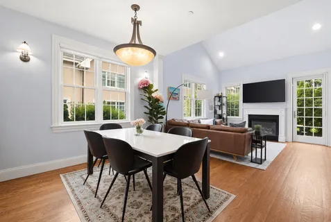 $1,625,000 | 287 Langley Road, Unit 38, Newton, MA 02459