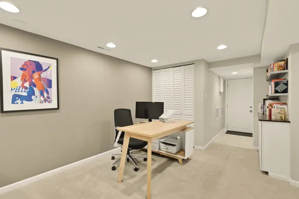 $885,000 | 618 Farragut Street Northwest, Washington, DC 20011
