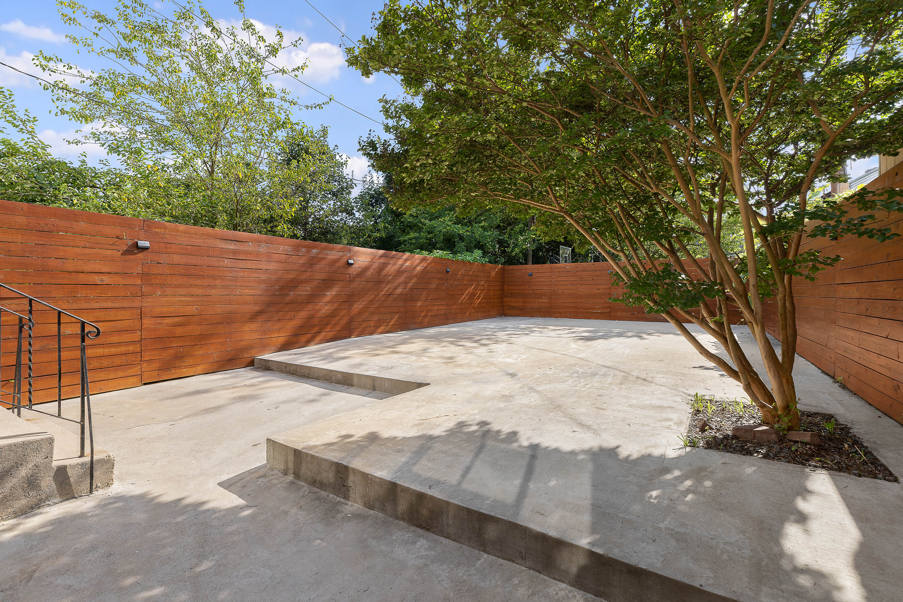 88 Chestnut Street Brooklyn, NY 11208 - Photo 17 of 20 Gallery Image 17