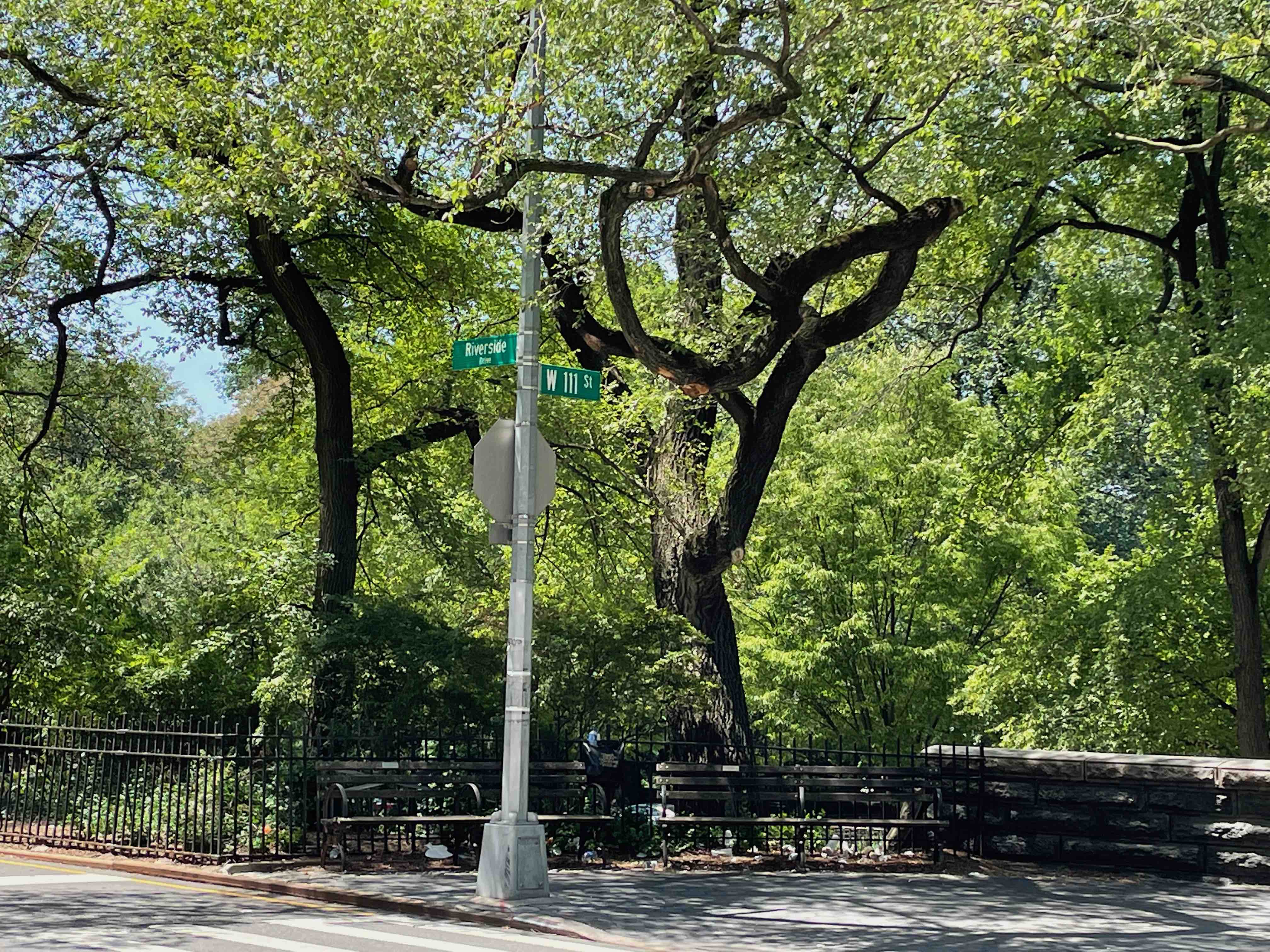 390 Riverside Drive, Unit 2B Manhattan, NY 10025 - Photo 7 of 11