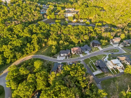$1,999,990 | 5824 Woodland Hills Drive, Nashville, TN 37211