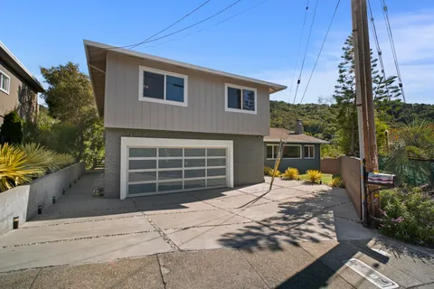 $2,295,000 | 62 Oakdale Avenue, San Rafael, CA 94901