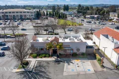 $2,490,000 | 5304 Old Redwood Highway North, Petaluma, CA 94954