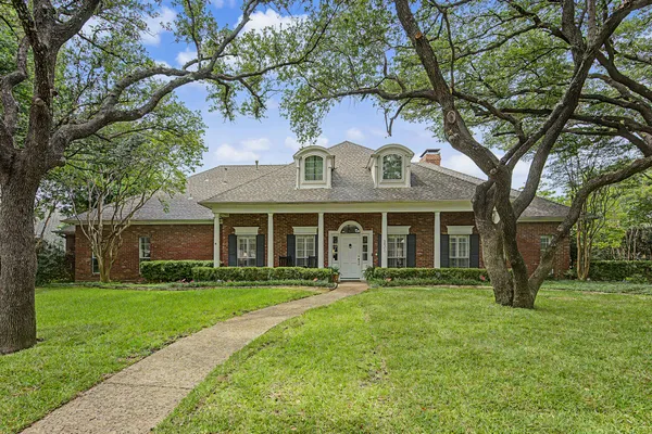 $995,000 | London, Dallas, TX 75252