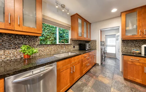 $2,049,000 | 6006 Wooster Avenue, Los Angeles, CA 90056