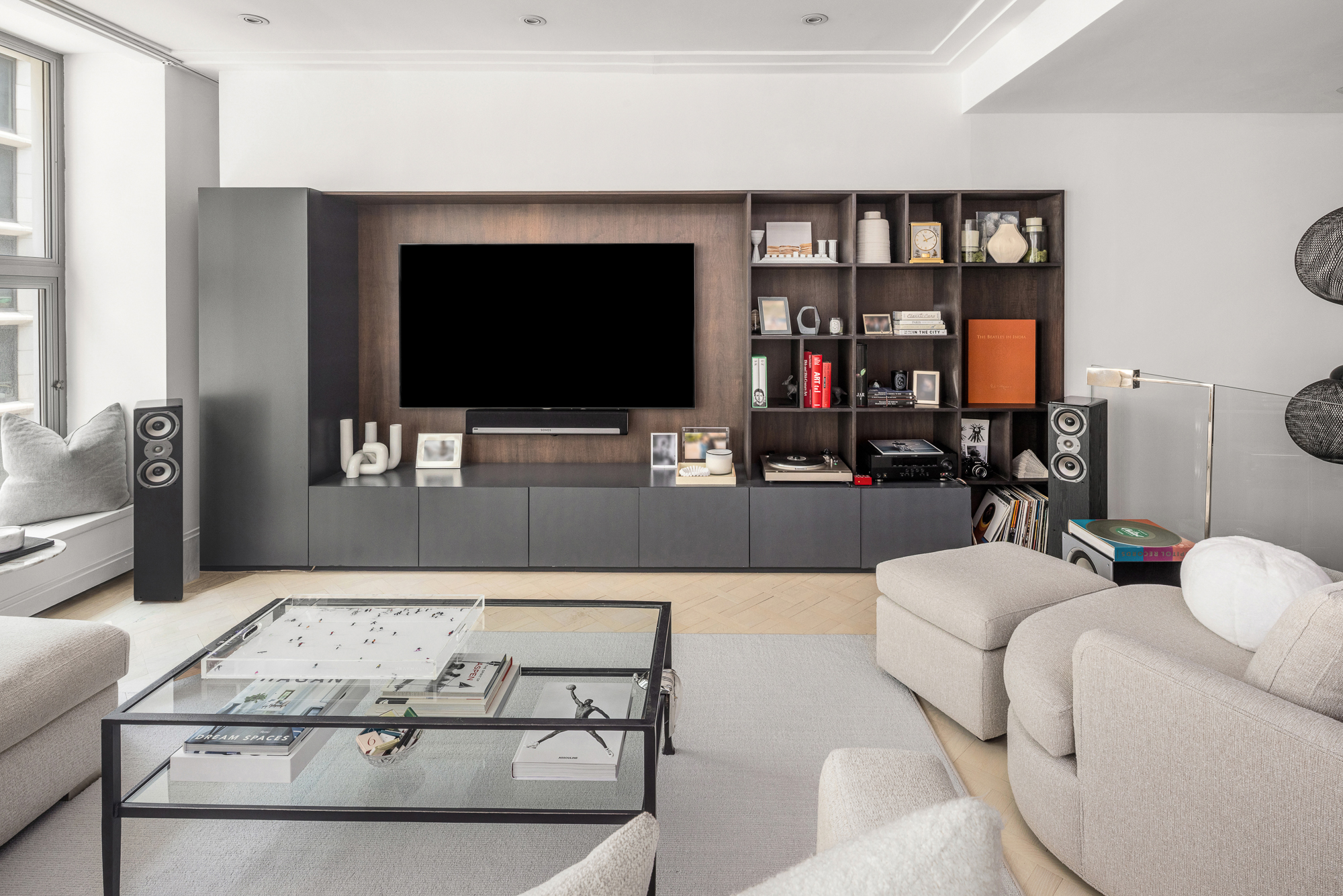 16 West 21st Street, Unit 8A Manhattan, NY 10010 - Photo 1 of 27