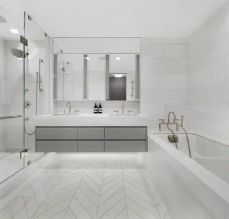 $7,390,000 | 1 Central Park West, Unit 24D | Upper West Side