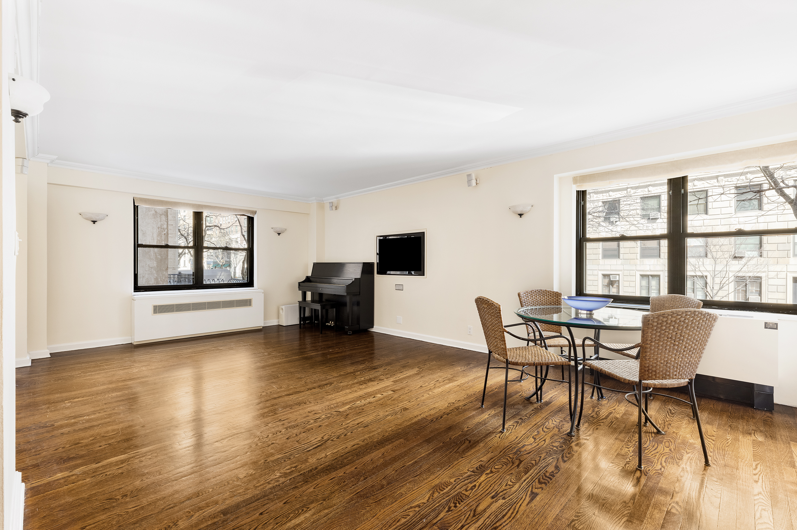 1036 Park Avenue, Unit 2D Manhattan, NY 10028 - Photo 5 of 12
