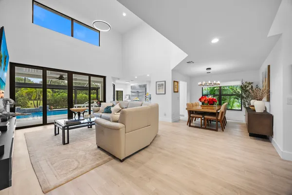 $1,190,000 | 21020 Cottonwood Drive, Boca Raton, FL 33428