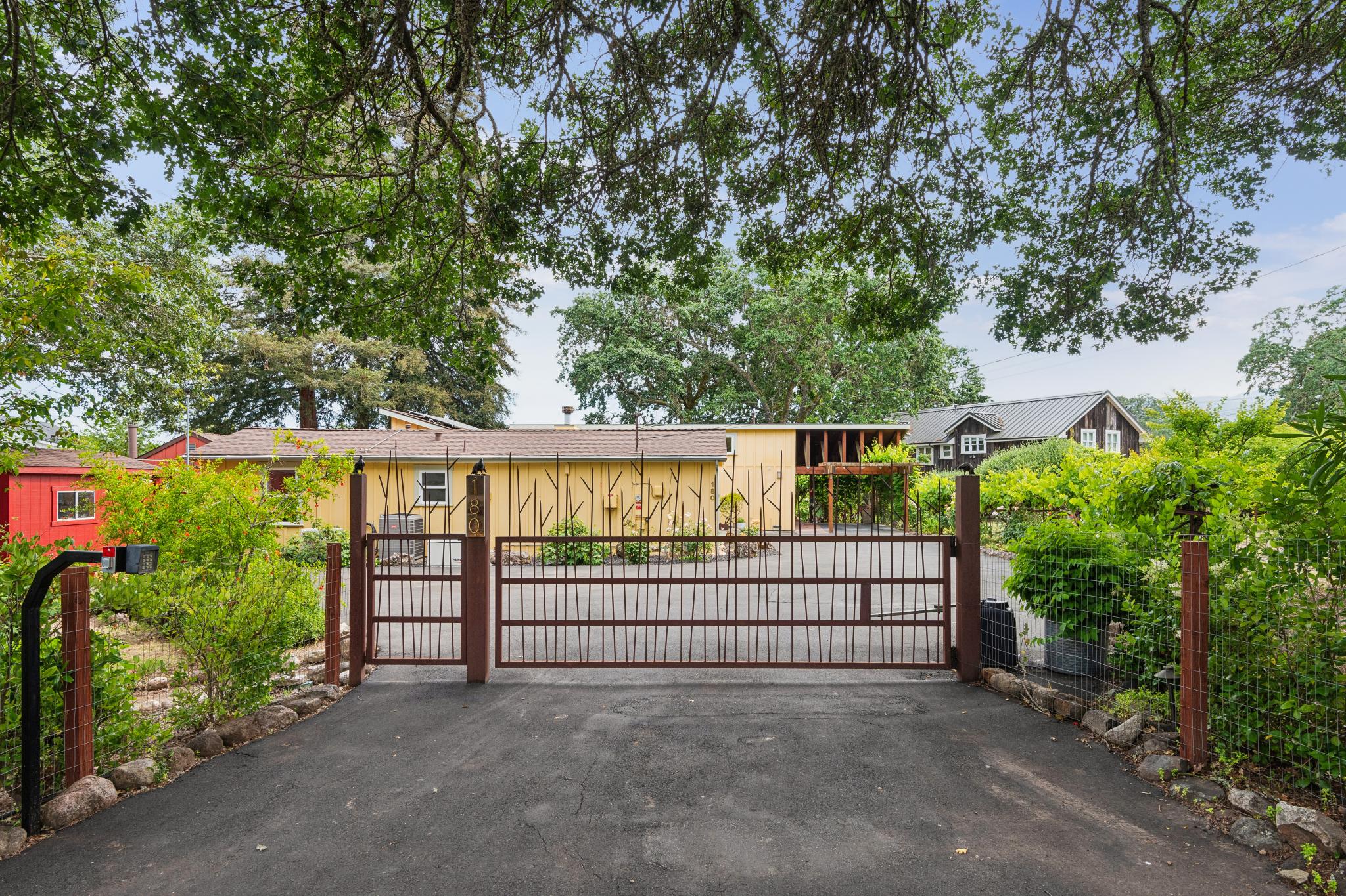 180 W Trinity Road Glen Ellen, CA 95442 - Photo 34 of 37