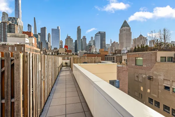 $1,500,000 | 454 West 54th Street, Unit 5G | Hell's Kitchen