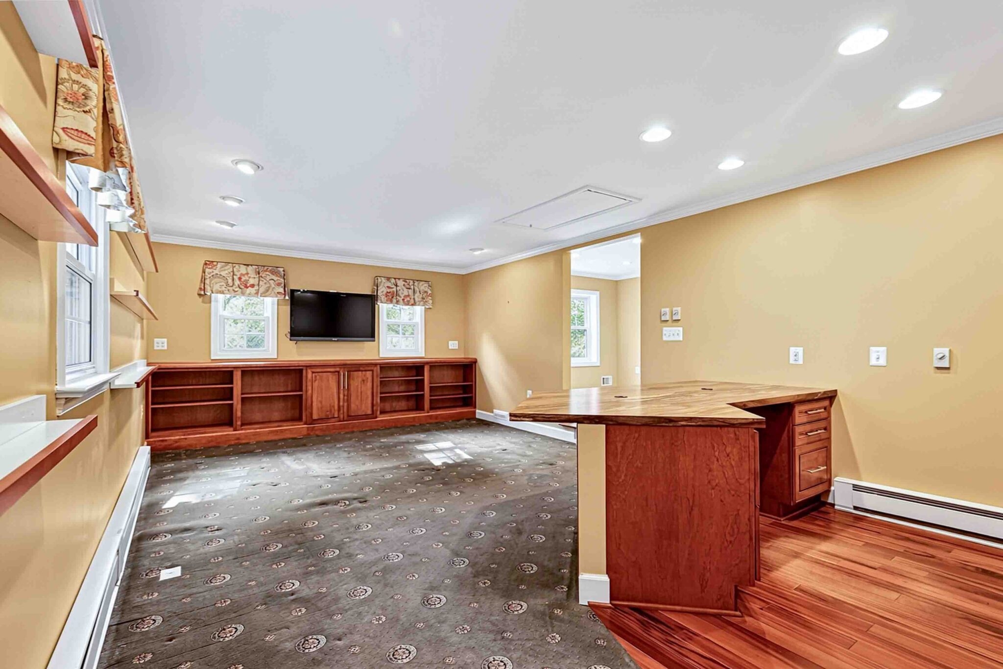 5124 Clinton Road Alexandria, VA 22312 - Photo 32 of 84 Gallery Image 32