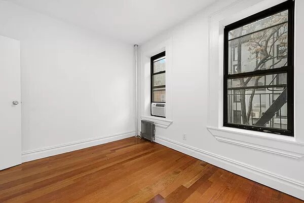 214 East 82nd Street, Unit 28 Manhattan, NY 10028 - Photo 3 of 5