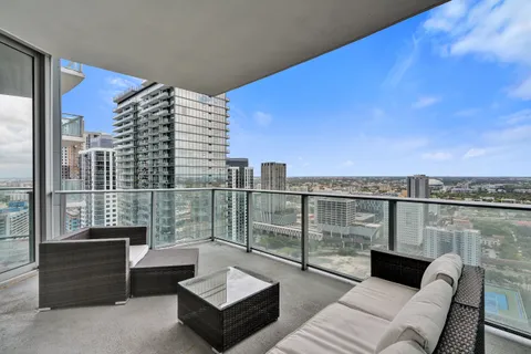 $725,000 | 851 Northeast 1st Avenue, Unit 3506, Miami, FL 33132