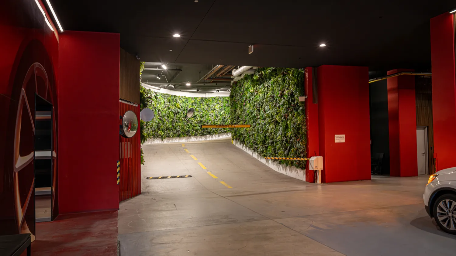 $880,000 | 1100 South Miami Avenue, Unit 4203, Miami, FL 33130