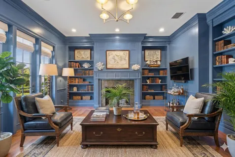 $2,400,000 | 121 Palm Island Lane, Vero Beach, FL 32963