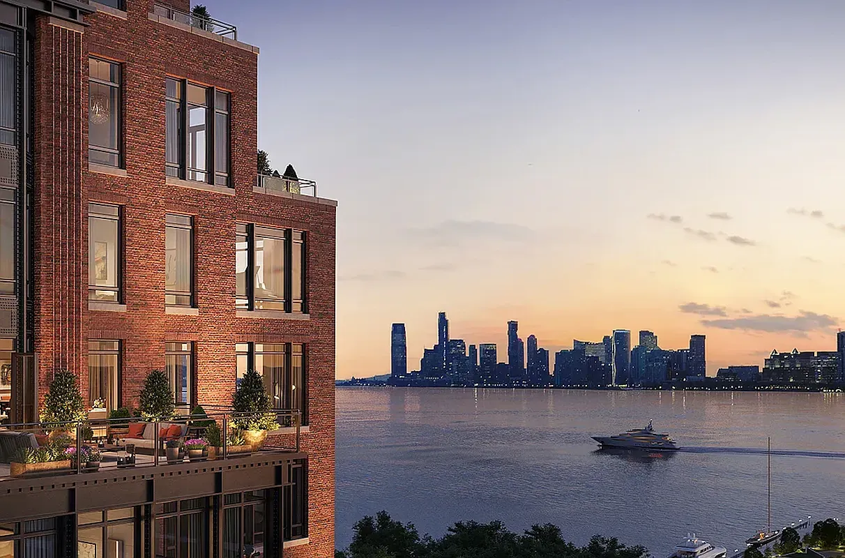 $35,000 | 555 West 22nd Street, Unit 9DW | Chelsea