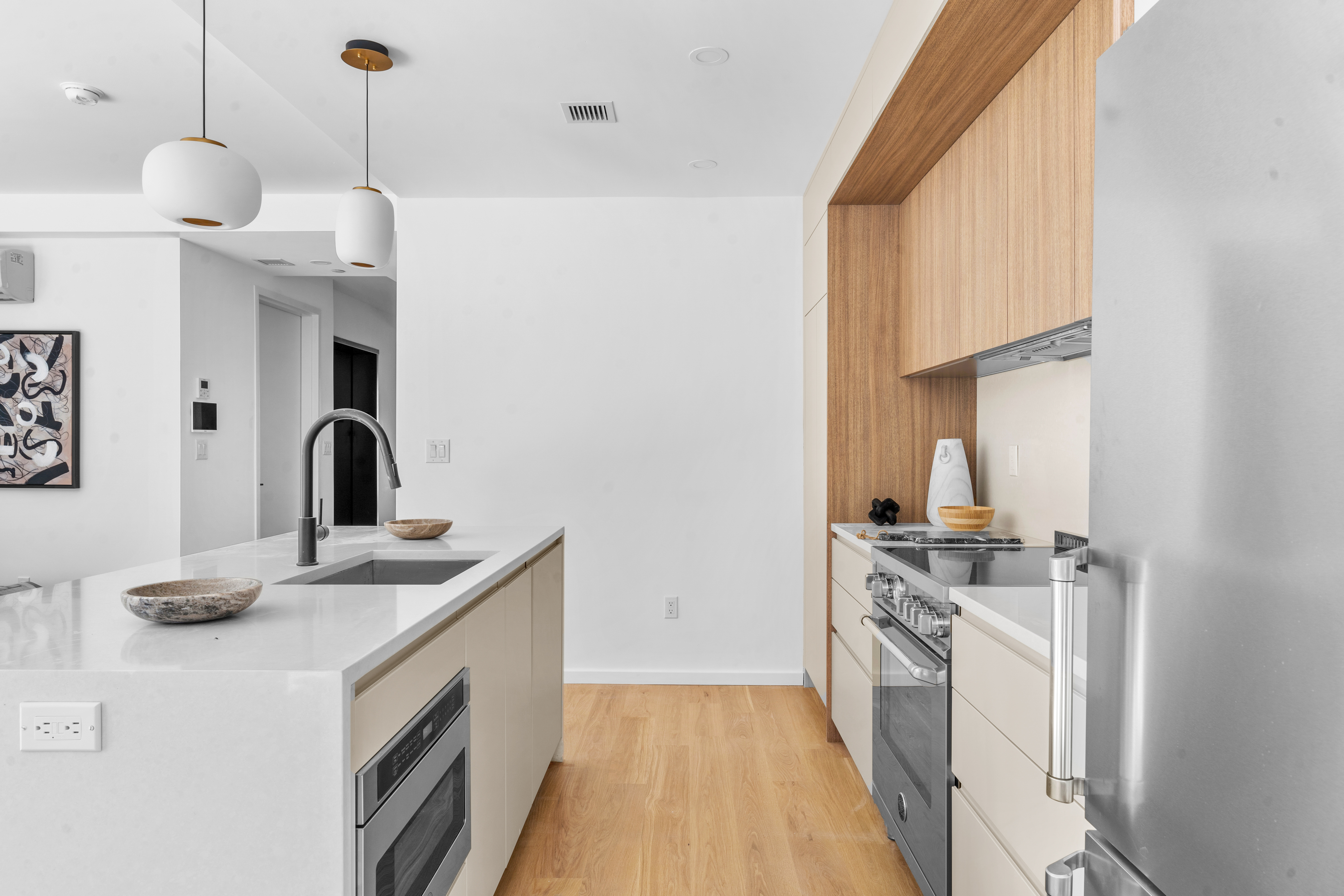 14-35 Broadway Queens, NY 11106 - Photo 6 of 20