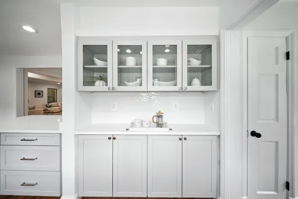 $1,199,000 | Park Road, Alexandria, VA 22312