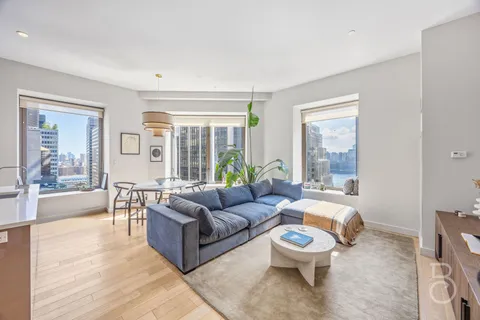 $1,999,000 | 75 Wall Street, Unit 25O | Financial District