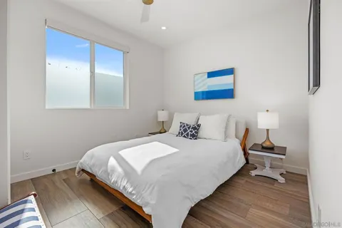 $4,995,000 | 554-556 Stratford Drive, Encinitas, CA 92024