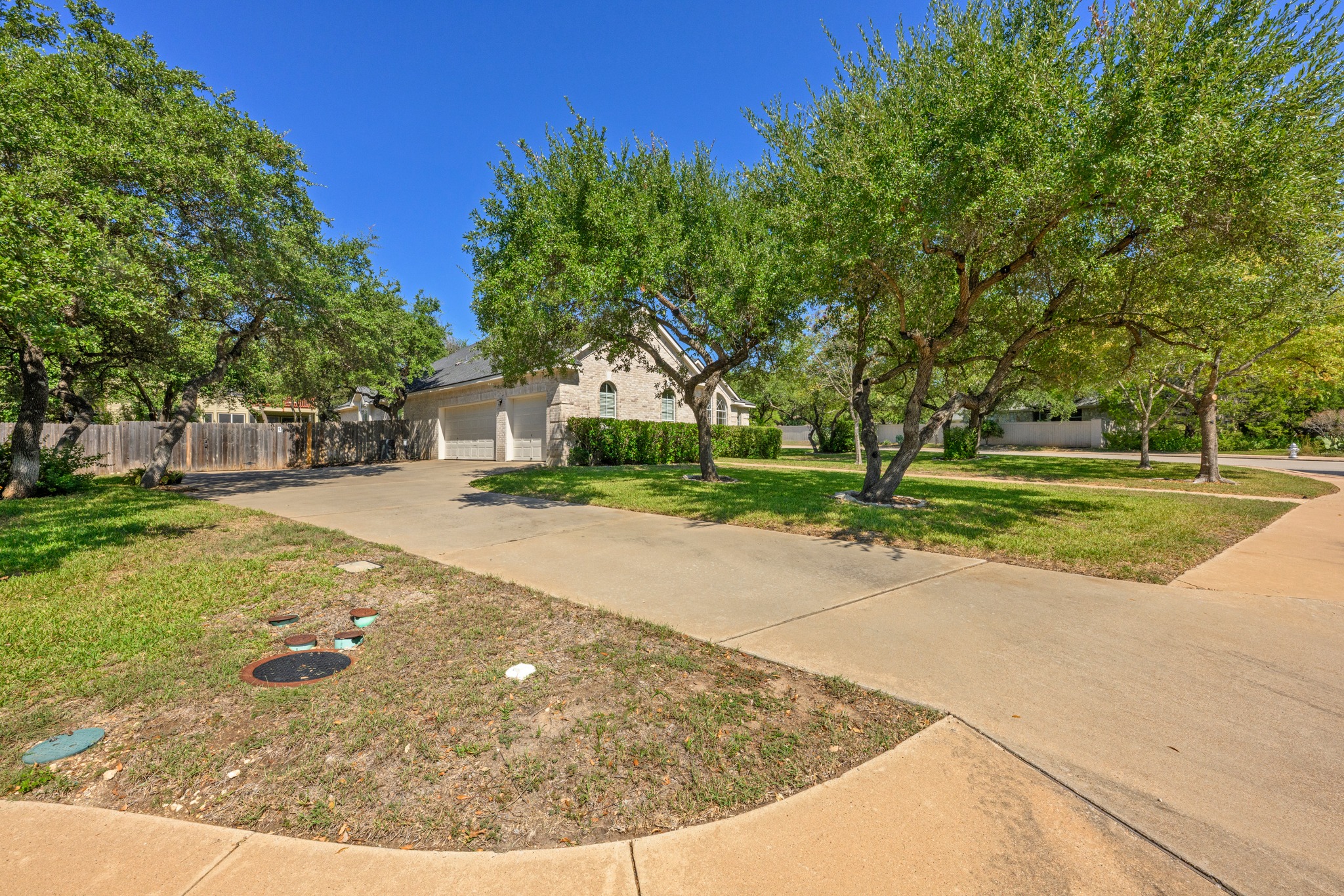 3600 Normandy Ridge Lane Austin, TX 78738 - Photo 37 of 73 Gallery Image 37