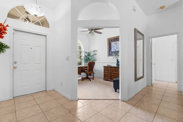$575,000 | 25900 Creekbend Drive, Bonita Springs, FL 34135