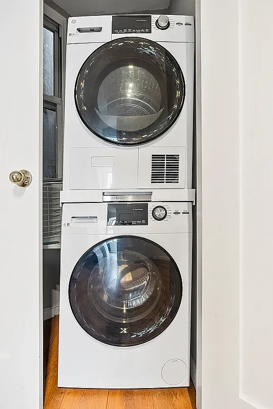 723 11th Avenue, Unit 5C Manhattan, NY 10019 - Photo 7 of 9