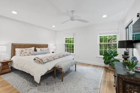 $915,000 | 3209 Sutton Place Northwest, Unit C, Washington, DC 20016