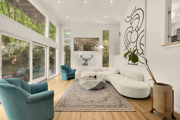 $2,750,000 | 2710 Brandywine Street Northwest, Washington, DC 20008