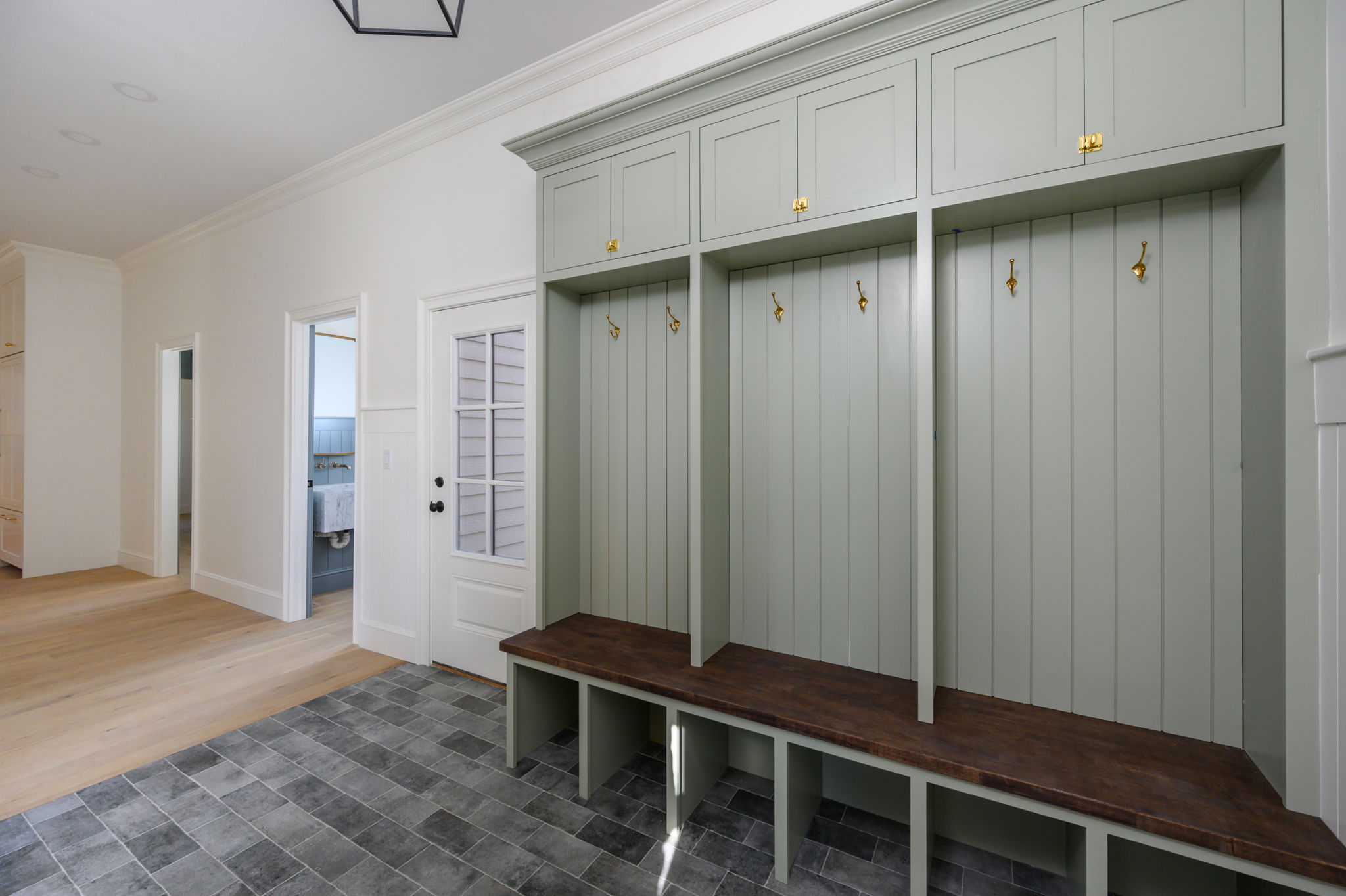 249 Central Avenue Milton, MA 02186 - Photo 24 of 61