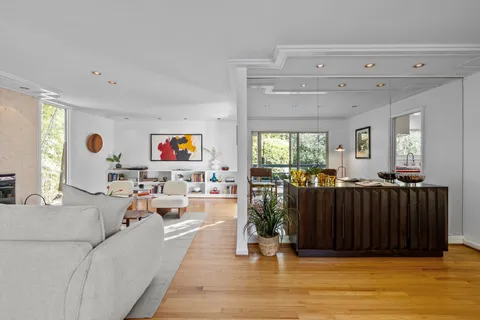 $1,050,000 | 1709 Curtis Road, Chapel Hill, NC 27514