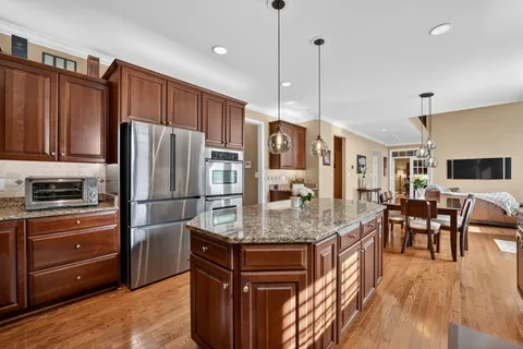 $1,400,000 | 6200 Guilford Drive, Alexandria, VA 22310
