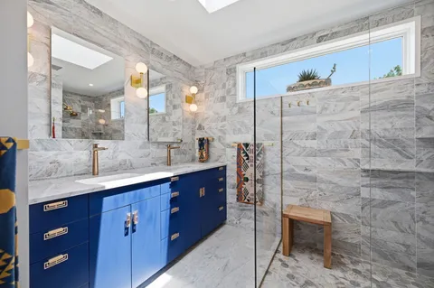 Contact Agent | 304 Quackenbos Street Northwest, Washington, DC 20011