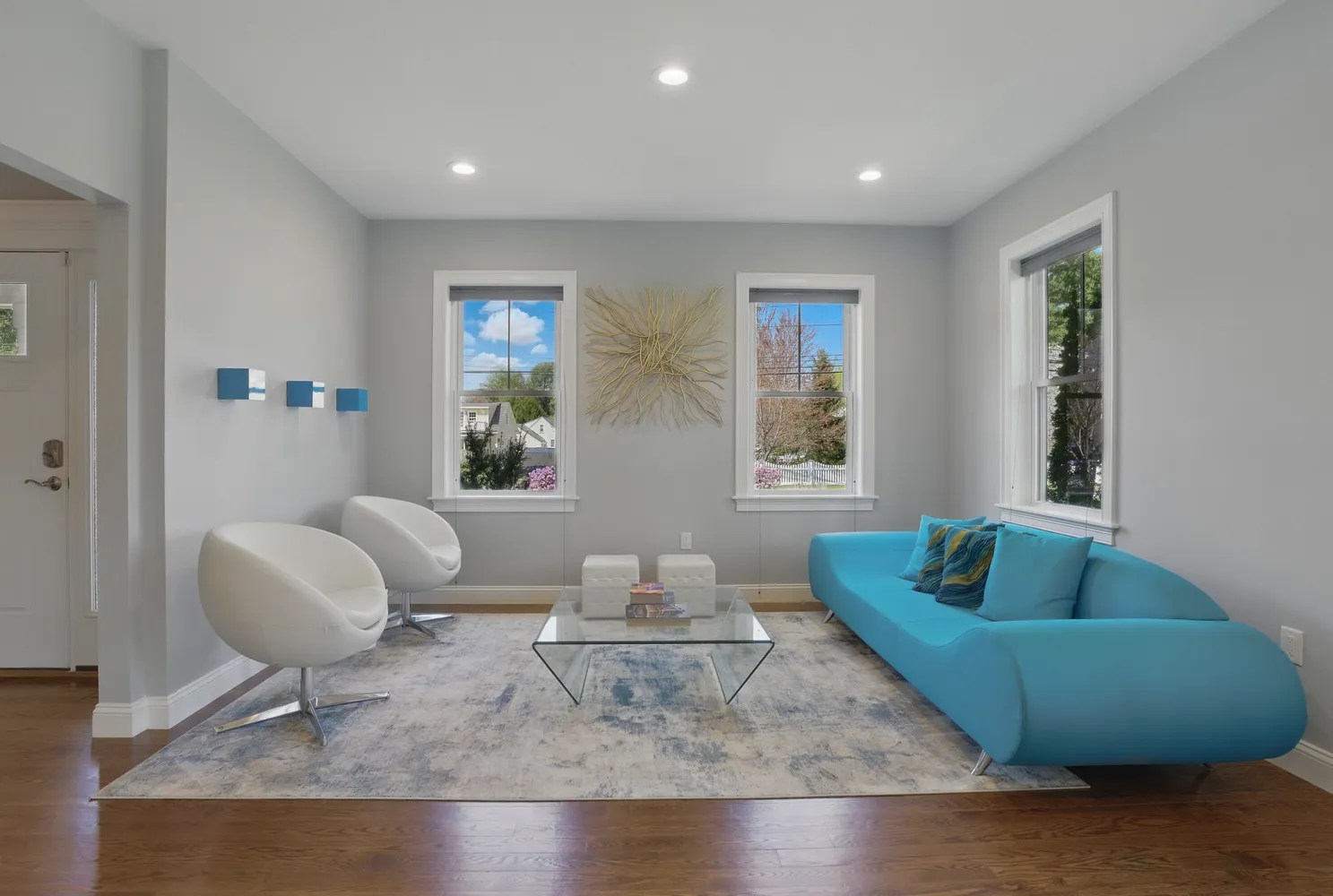 Contact Agent | 186 Concord Road, Bedford, MA 01730