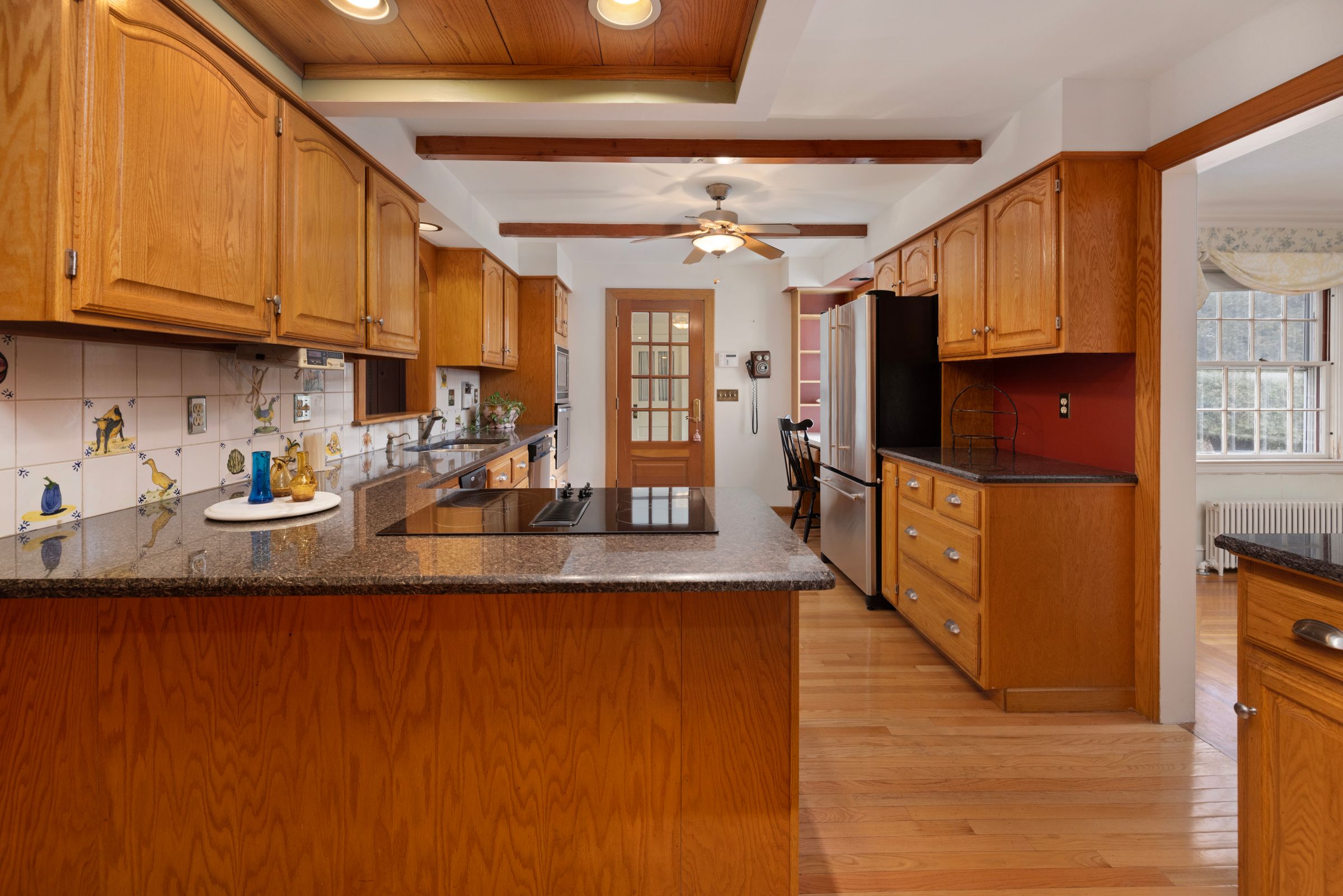 555 Great Road Lincoln, RI 02865 - Photo 18 of 63