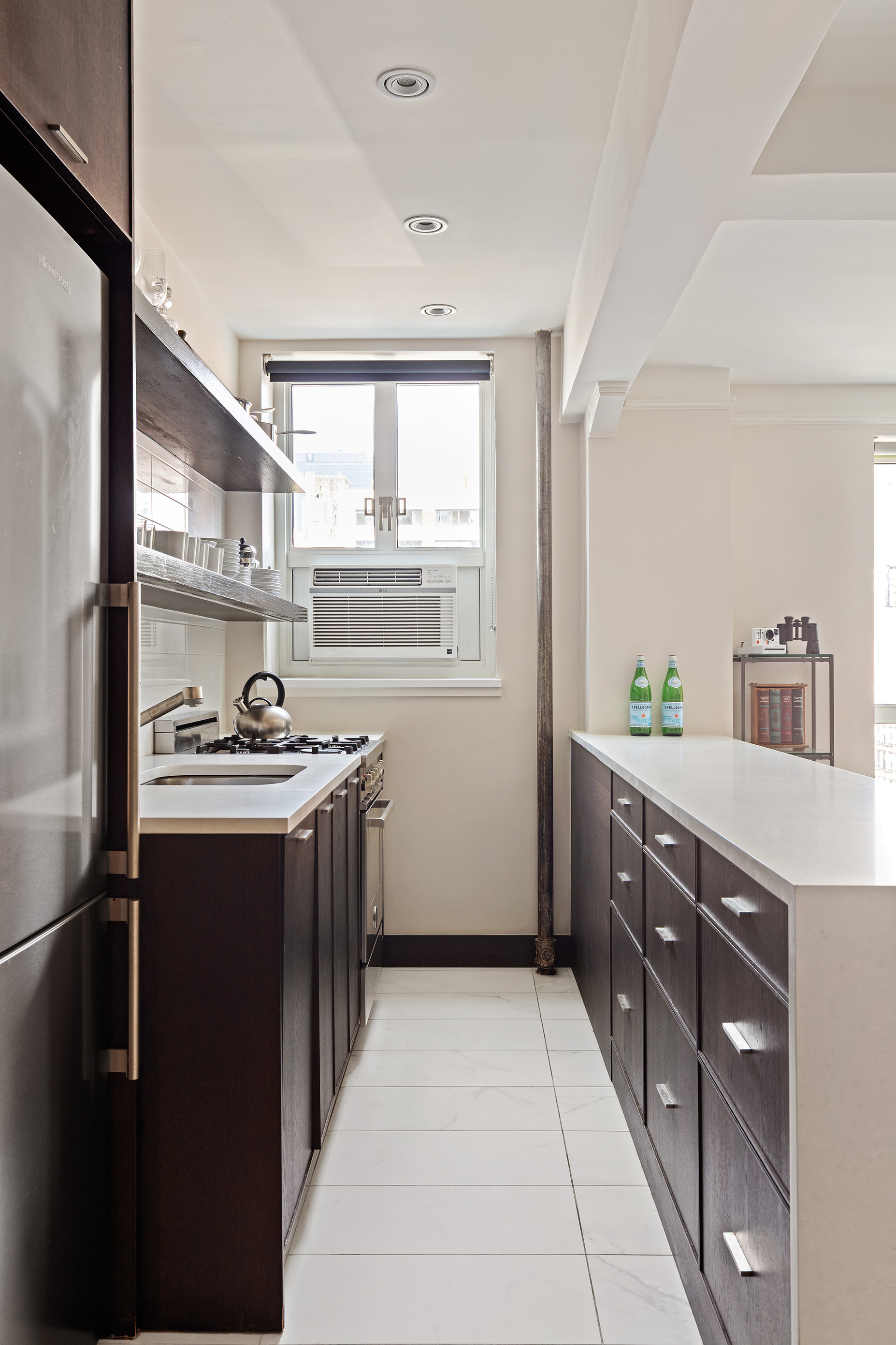 200 West 20th Street, Unit 909 Manhattan, NY 10011 - Photo 5 of 12