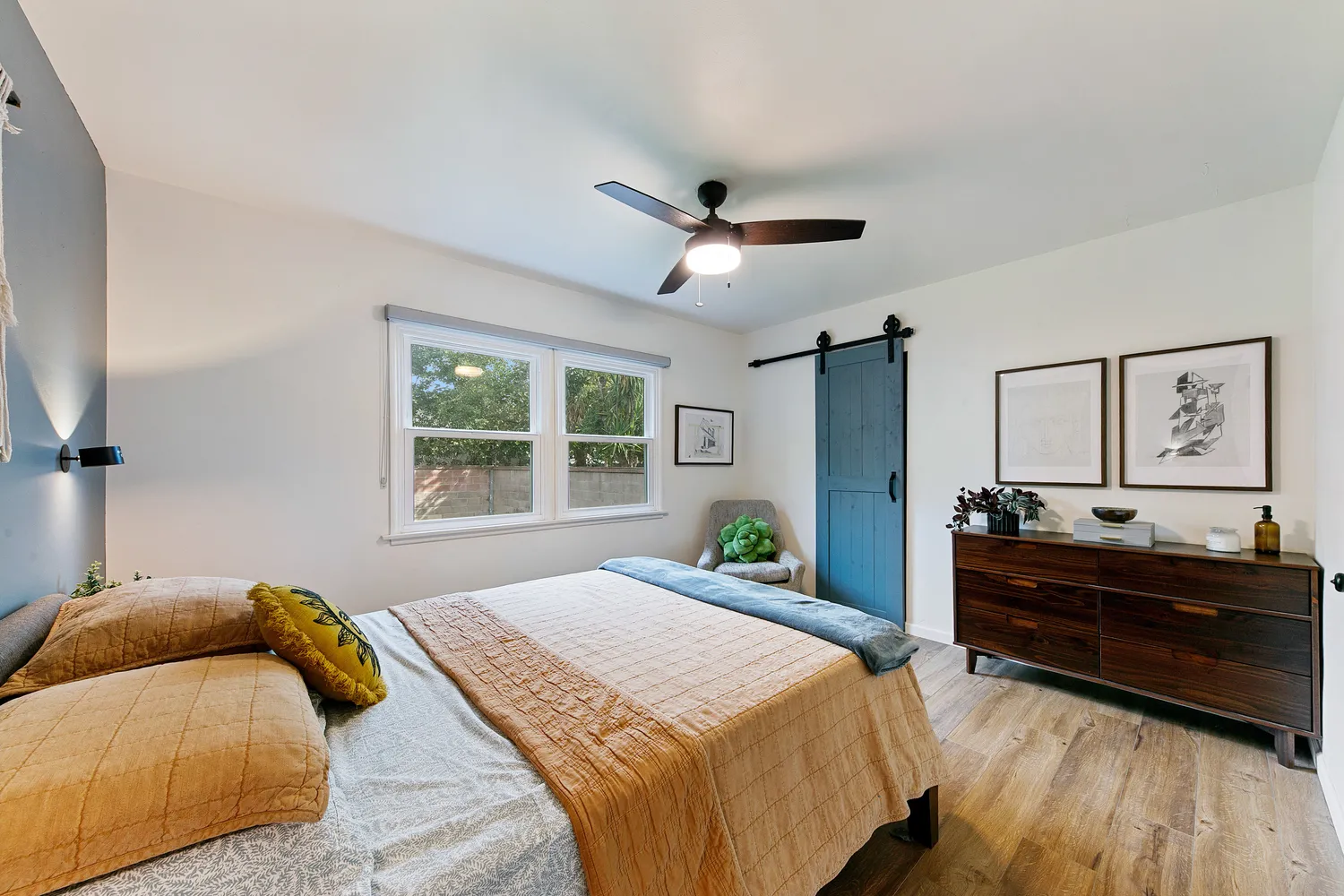 $1,100,000 | 17055 Gresham Street, Northridge, CA 91325