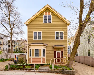 $1,075,000 | 13 Hubbard Street, Unit B, Jamaica Plain, MA 02130