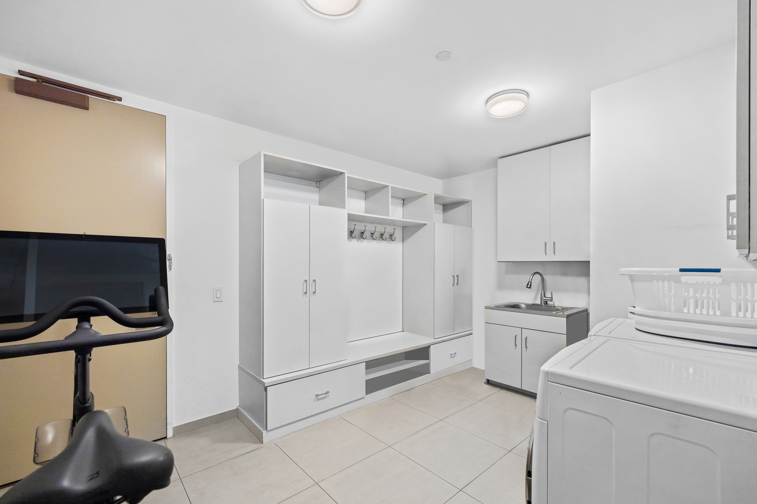 1 West End Avenue, Unit 23A Manhattan, NY 10023 - Photo 13 of 15