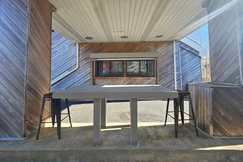 $5,000 | 16 Spring Street, Sag Harbor, NY 11963