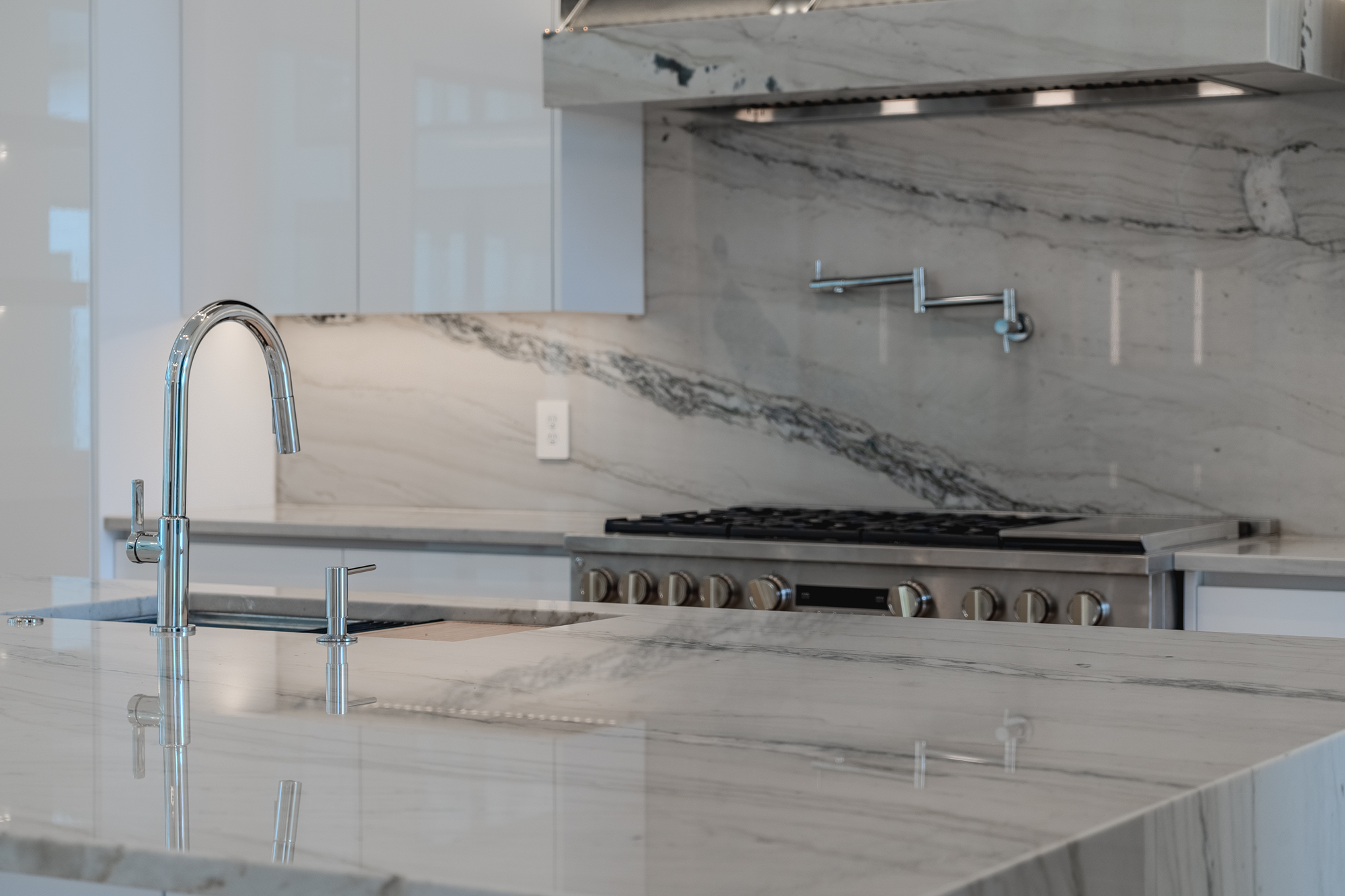 11314 Hillcrest Road Dallas, TX 75230 - Photo 15 of 66