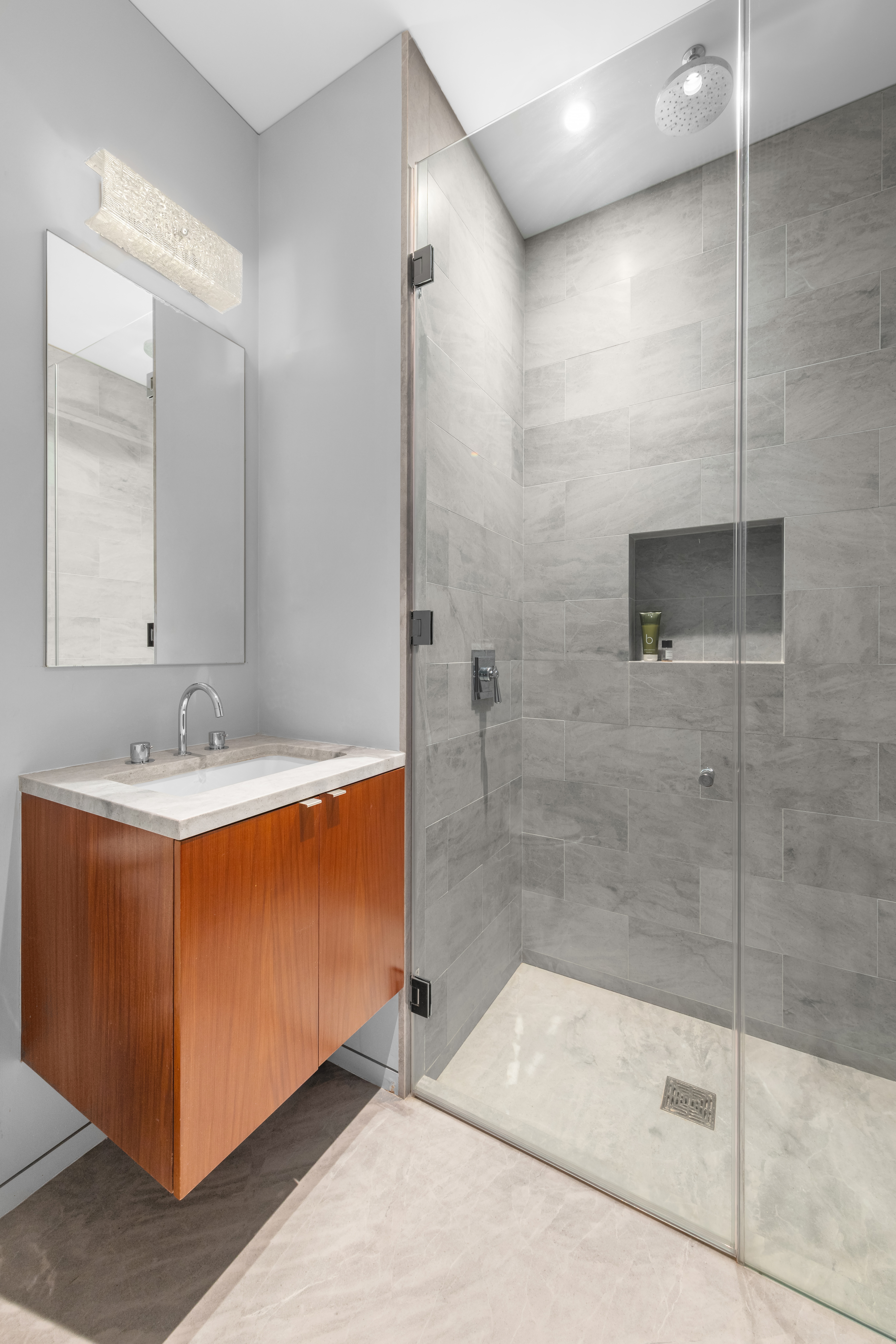 309 West 80th Street Manhattan, NY 10024 - Photo 18 of 24
