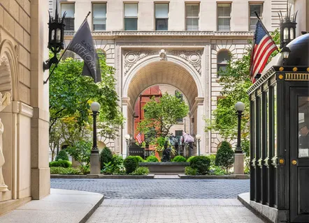$8,500,000 | 390 West End Avenue, Unit 11C | Upper West Side