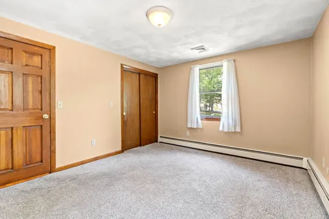 Contact Agent | 26 School Street, Byfield, MA 01922
