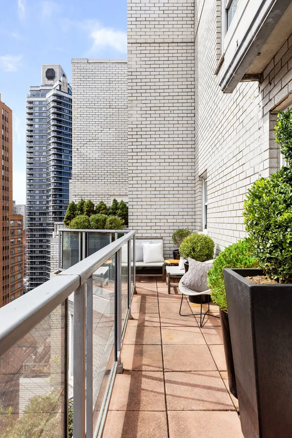 $14,500 | 175 East 62nd Street, Unit PHA | Lenox Hill