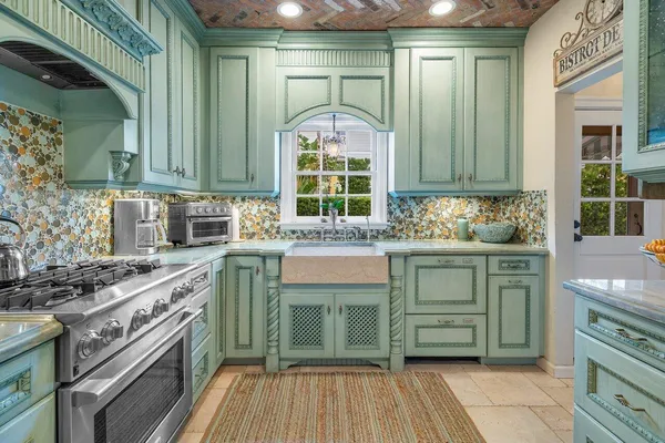 $2,400,000 | 521 North Swinton Avenue, Delray Beach, FL 33444